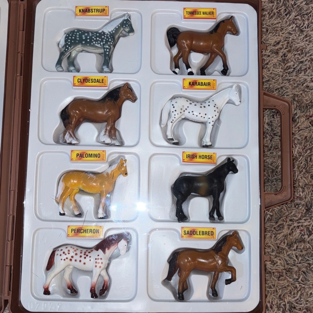 Vintage Funrise show horse collection - Picture 3 of 6